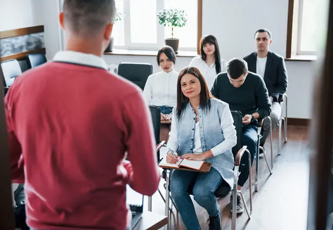 Personal de empresa en Programas Educativos y Capacitaciones de Seguridad y Salud en el Trabajo de ofrecidos por intersalud ocupacional